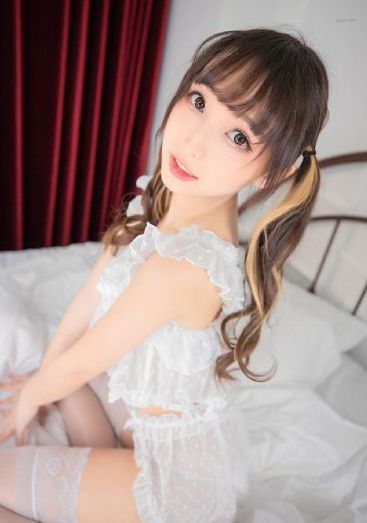 亚洲精品水蜜桃_BD英语全集免费播放