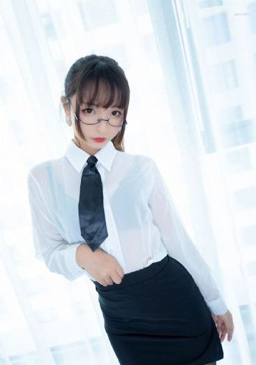 迷人的保姆全集_剧情片在线播放