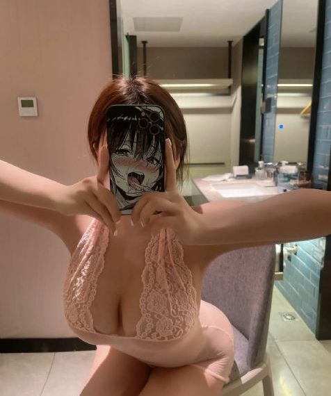 年轻的阿姨4_DVD高清视频观看