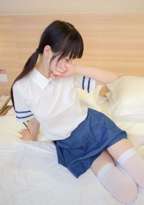 漂亮的小保姆_BD英语手机在线观看