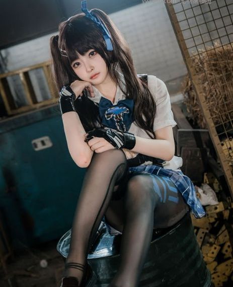 《新任女教师》动漫_全集无删减版高清免费观看